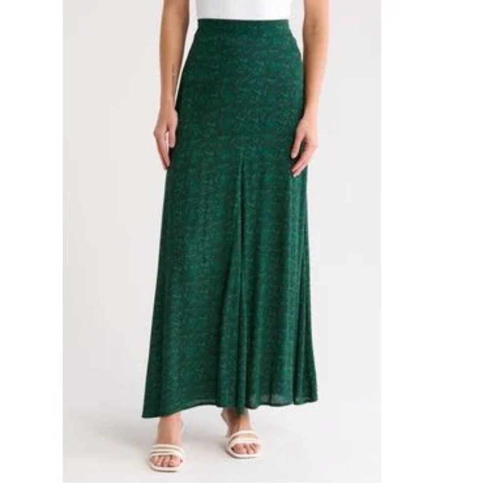 Bobeau Floral/Leaf Print Rayon Godet Maxi Skirt - Size 2X NWOTs